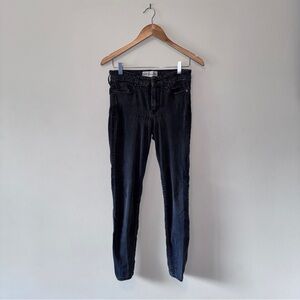 Abercrombie & Fitch Women’s US 6 Black Mid-Waisted Super Skinny Jeans